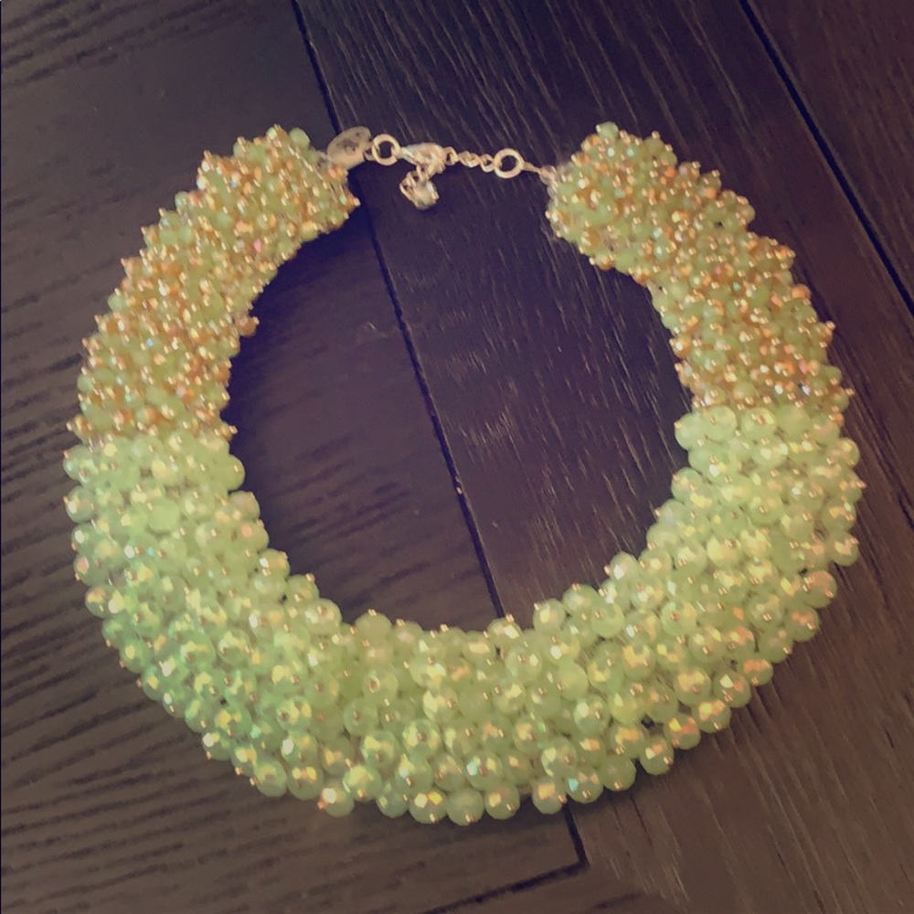 Gorgeous statement necklace.
